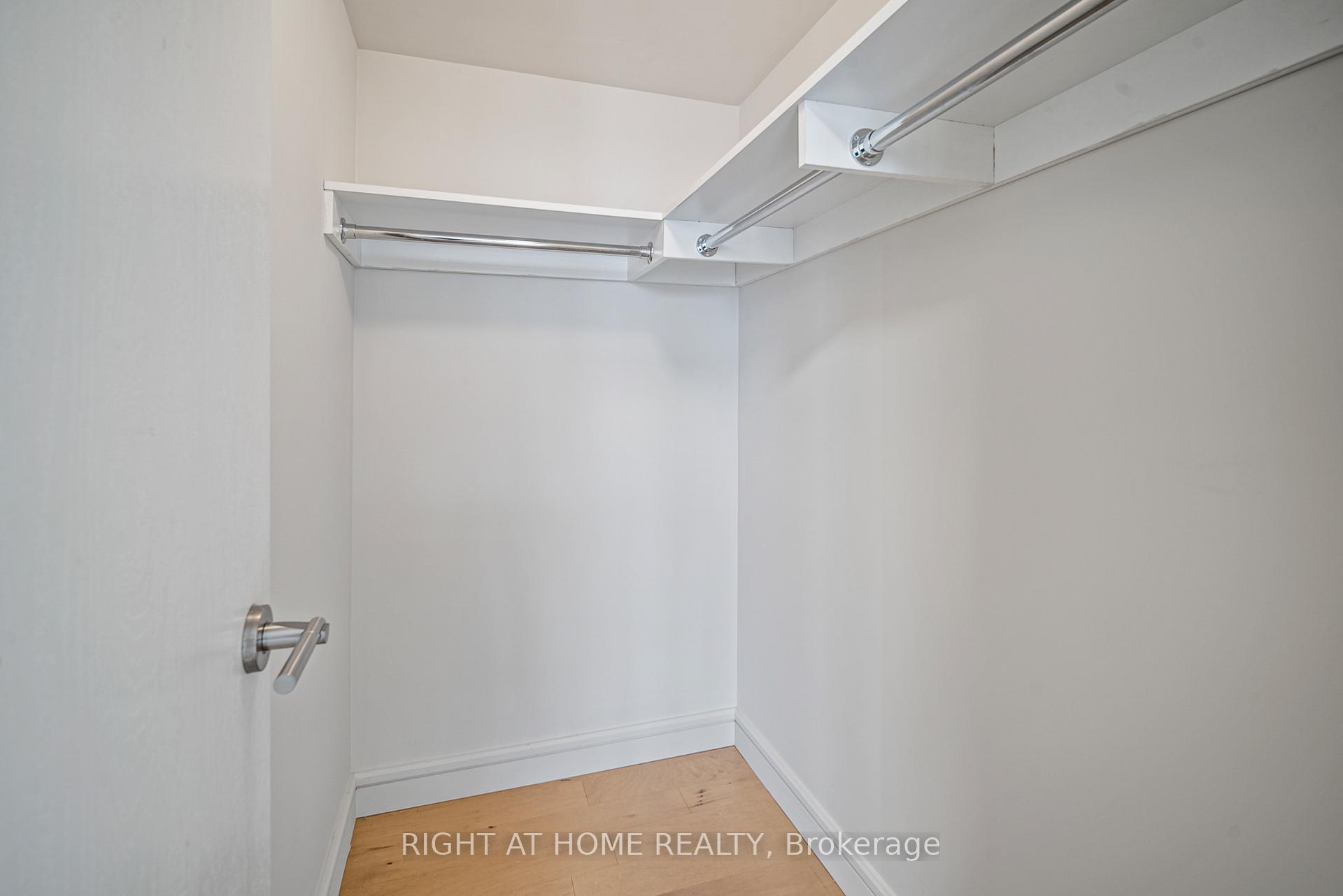 Photo 12 of Unit 911, 555 Anand Private, Ottawa, Riverside Park South — HOMEH