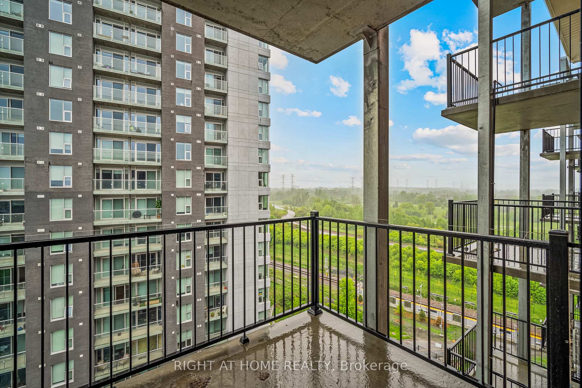 Photo 33 of Unit 911, 555 Anand Private, Ottawa, Riverside Park South — HOMEH