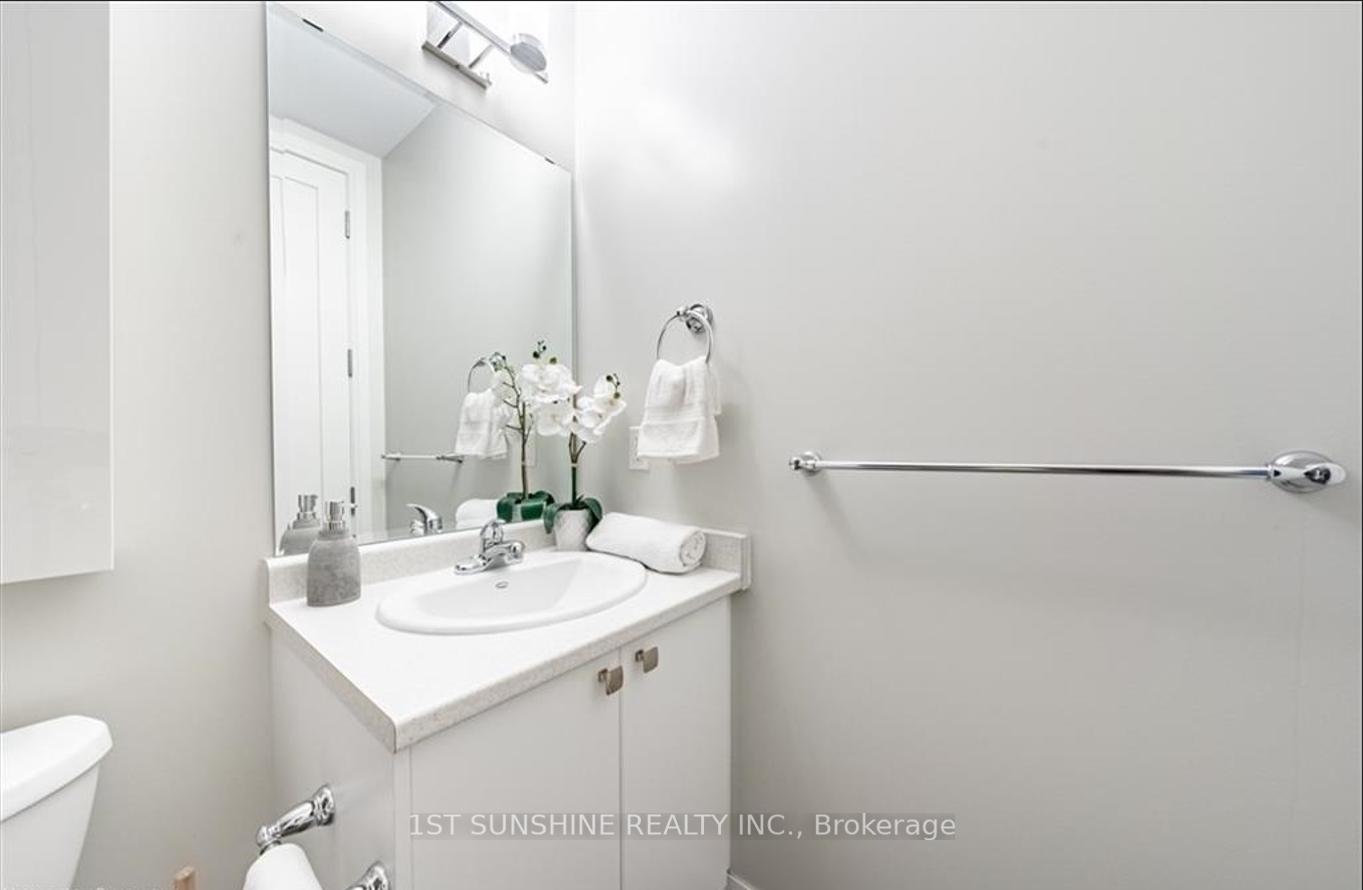 Photo 6 of Unit 1114, 112 King Street E, Hamilton, Central — HOMEH