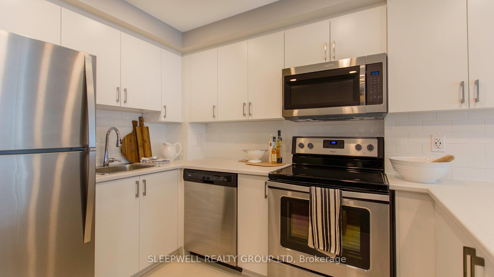 Photo 6 of Unit 703, 420 Gilmour Street, Ottawa, Ottawa Centre — HOMEH