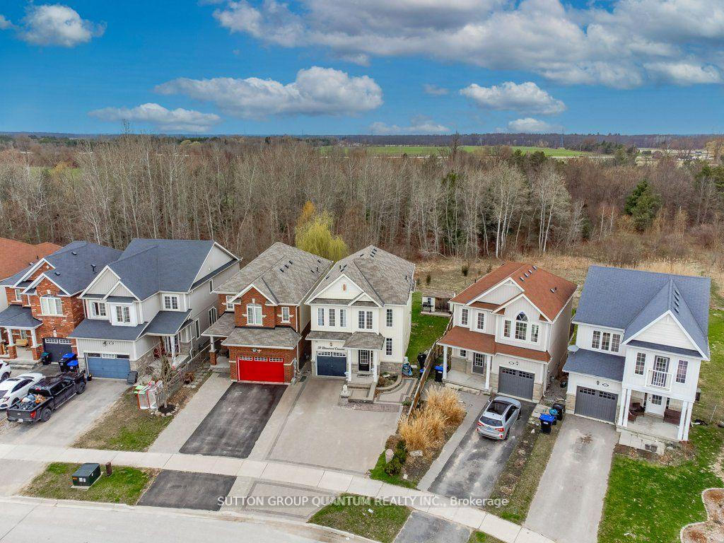 Photo 10 of 58 Blanchard Crescent, Essa, Angus — HOMEH