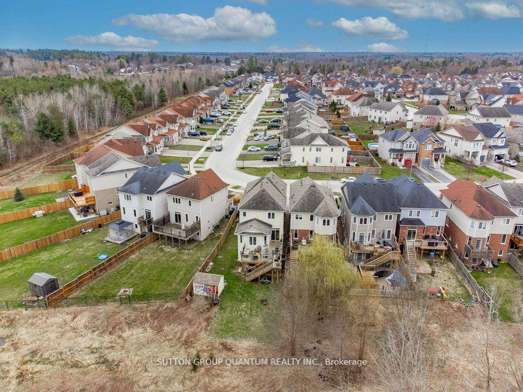 Photo 32 of 58 Blanchard Crescent, Essa, Angus — HOMEH