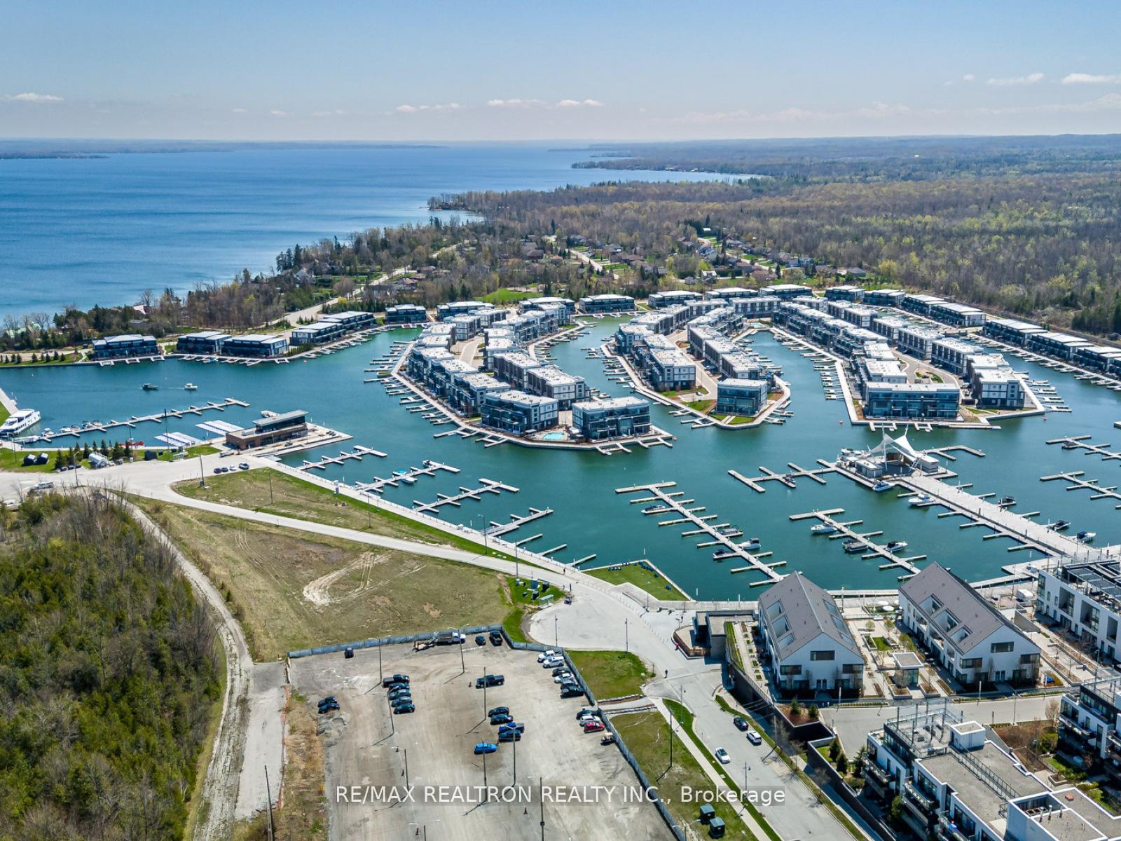 Photo 31 of 3637 Ferretti Court, Innisfil, Rural Innisfil — HOMEH