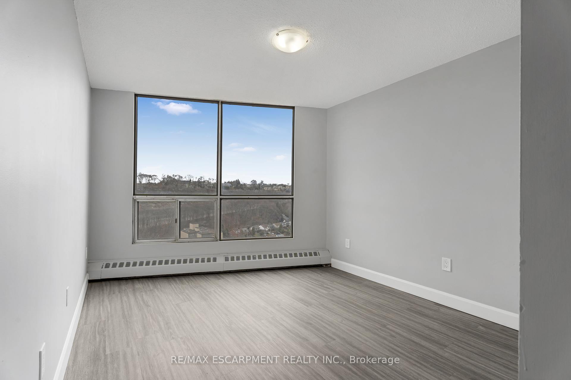 Photo 24 of Unit 3308, 150 Charlton Avenue E, Hamilton, Corktown — HOMEH