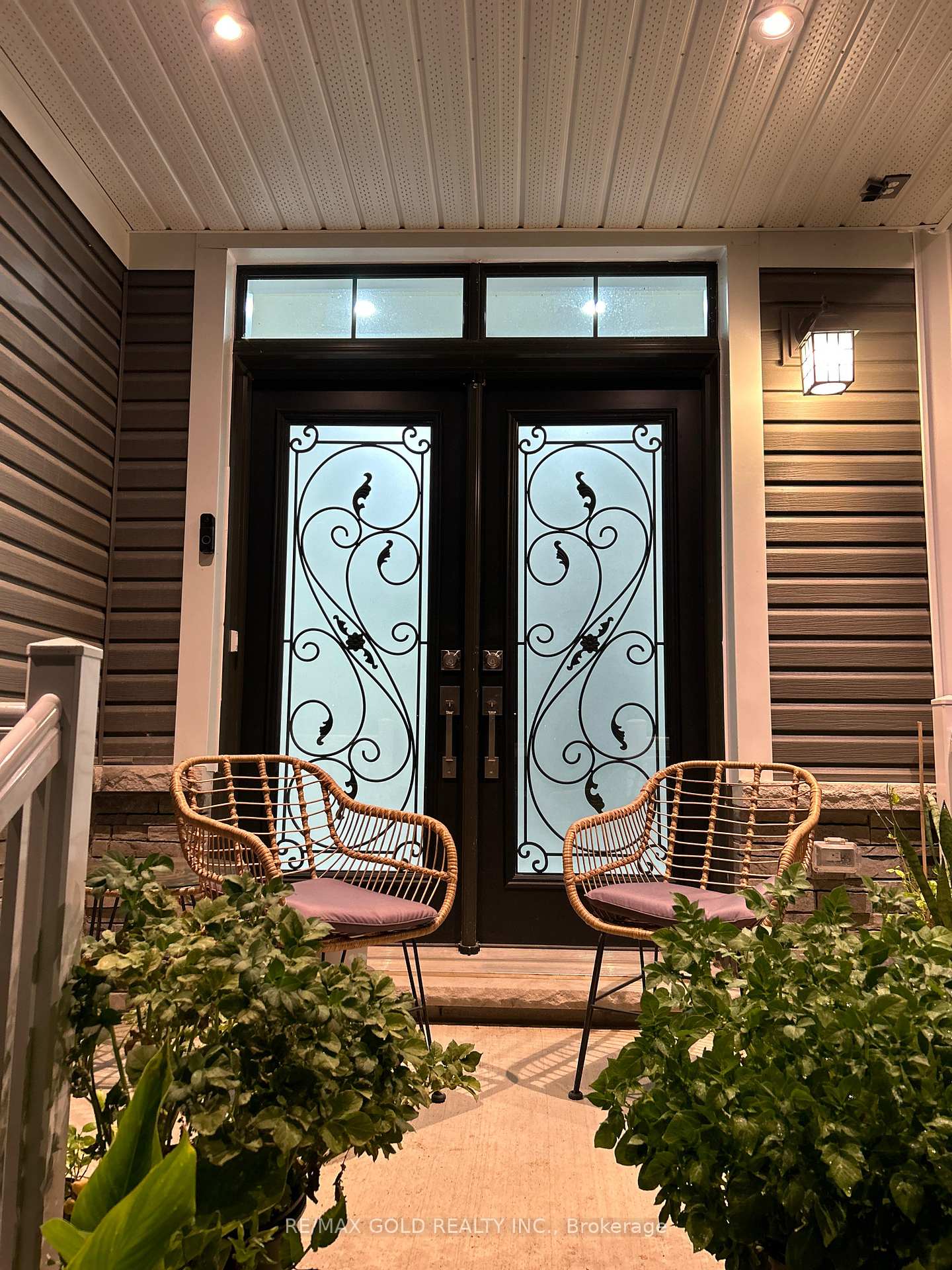 Photo 22 of 130 Whithorn Crescent, Haldimand — HOMEH