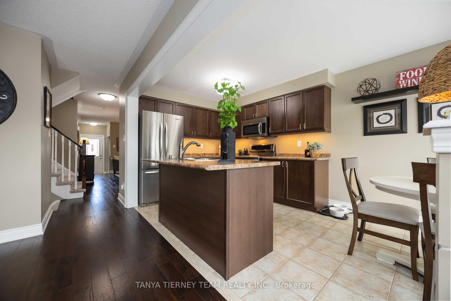 Photo 19 of 152 Shrewsbury Drive, Whitby, Brooklin — HOMEH