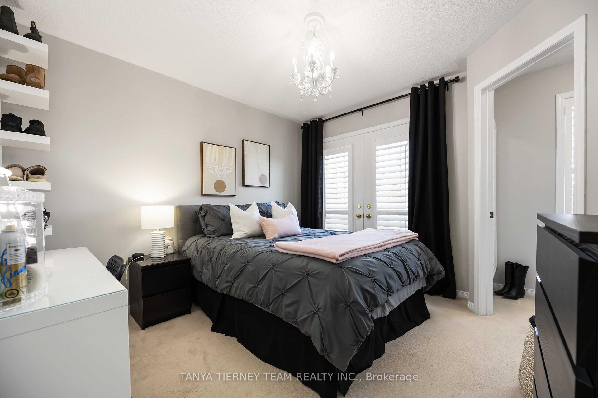 Photo 14 of 152 Shrewsbury Drive, Whitby, Brooklin — HOMEH