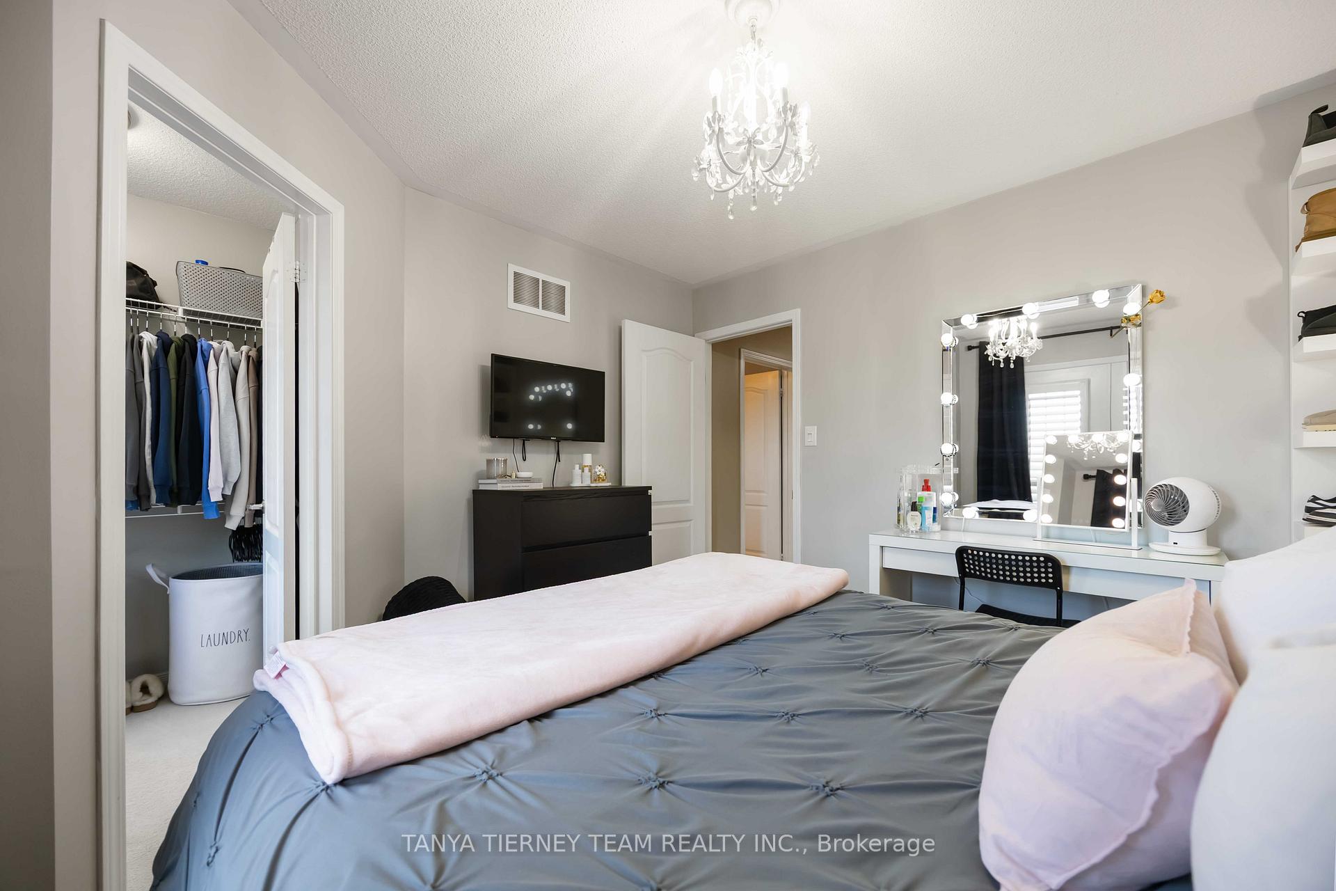 Photo 31 of 152 Shrewsbury Drive, Whitby, Brooklin — HOMEH