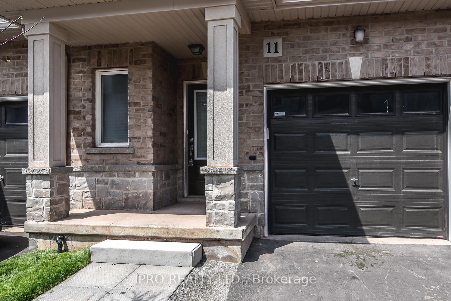 Photo 4 of 11 Mockingbird Lane E, Hamilton, Winona — HOMEH