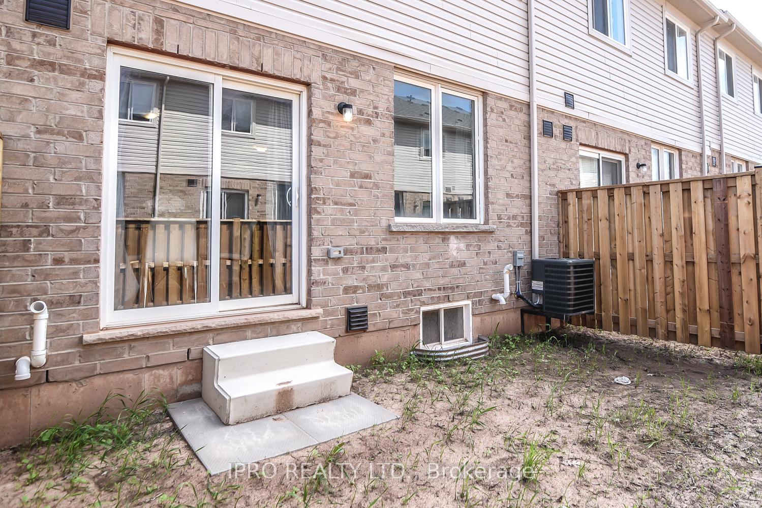 Photo 31 of 11 Mockingbird Lane E, Hamilton, Winona — HOMEH