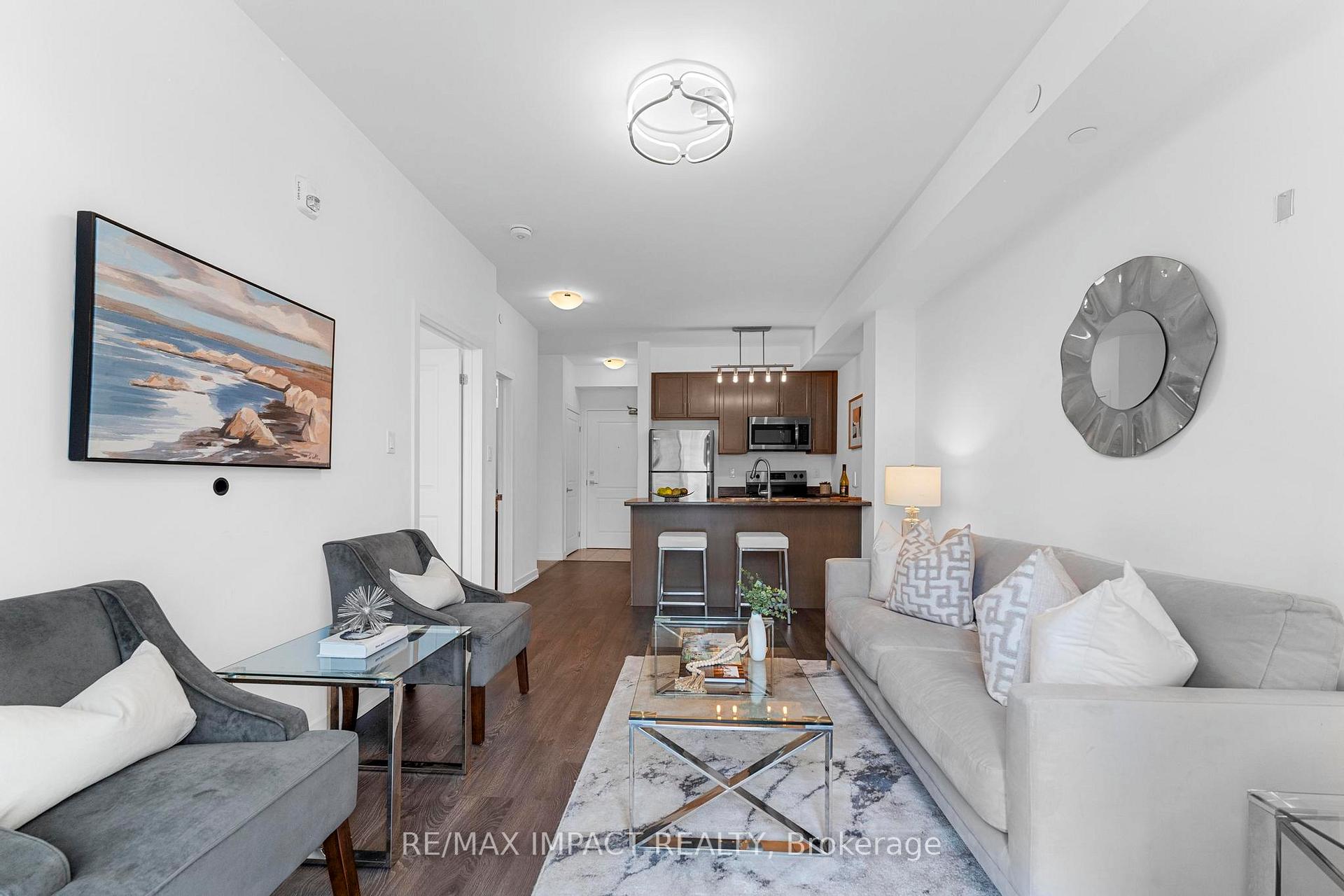 Photo 3 of Unit 325, 125 Shoreview Place, Hamilton, Stoney Creek — HOMEH