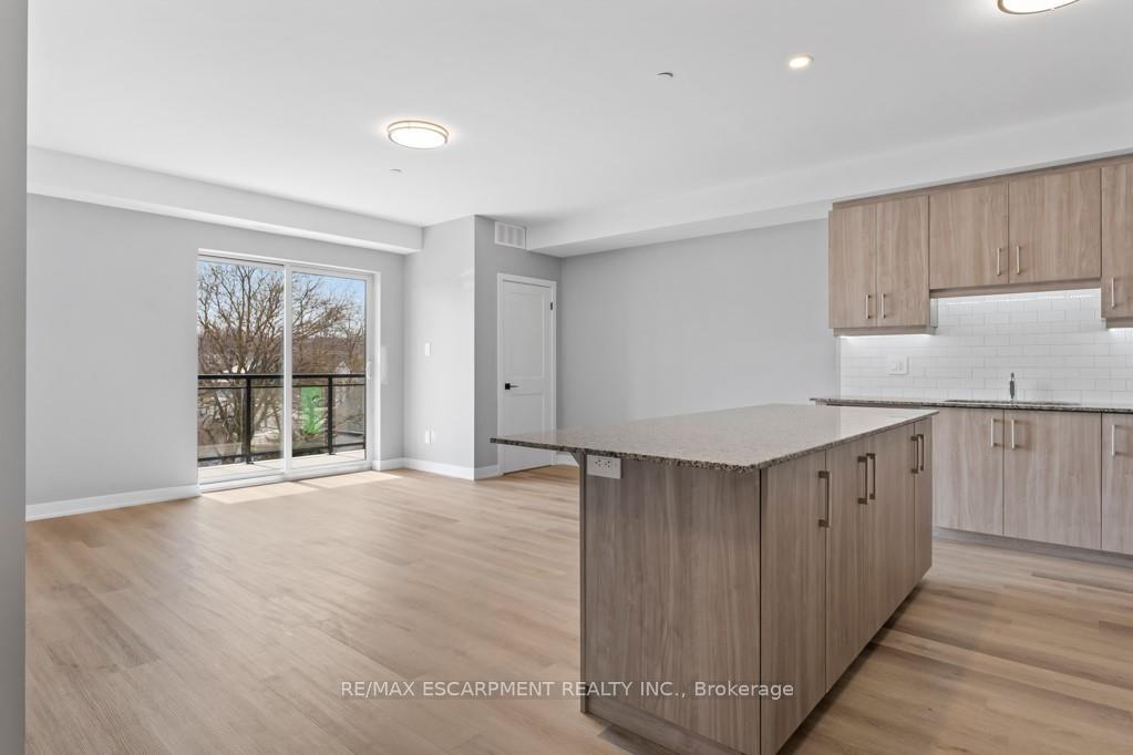 Photo 20 of Unit 506, 5002 King Street, Lincoln, Beamsville — HOMEH