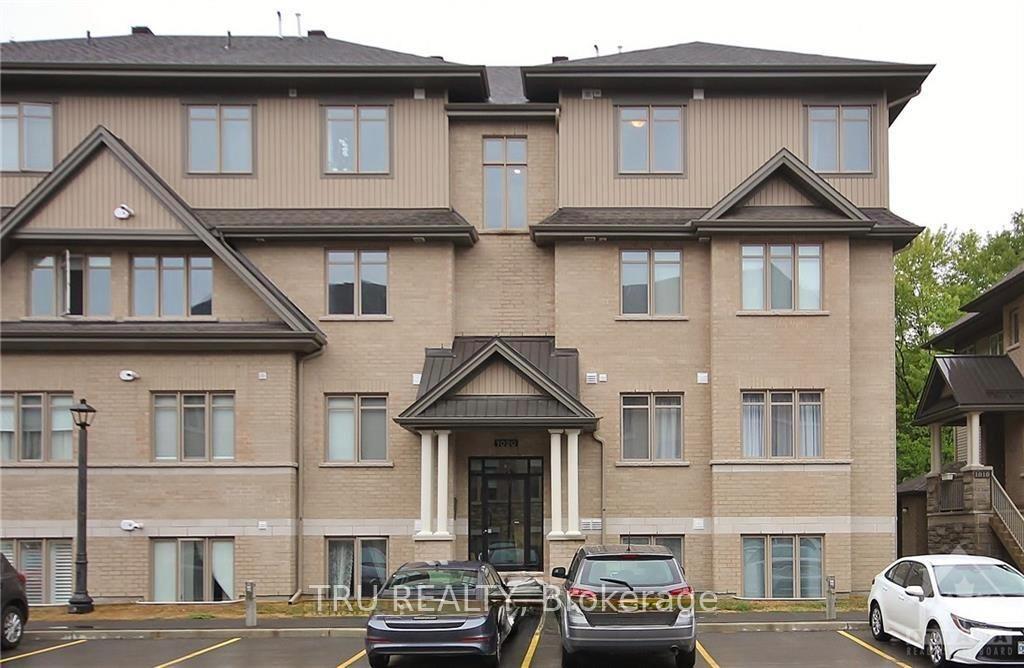 Photo 1 of Unit C, 1020 Beryl Private, Ottawa, Riverside South/Gloucester Glen — HOMEH