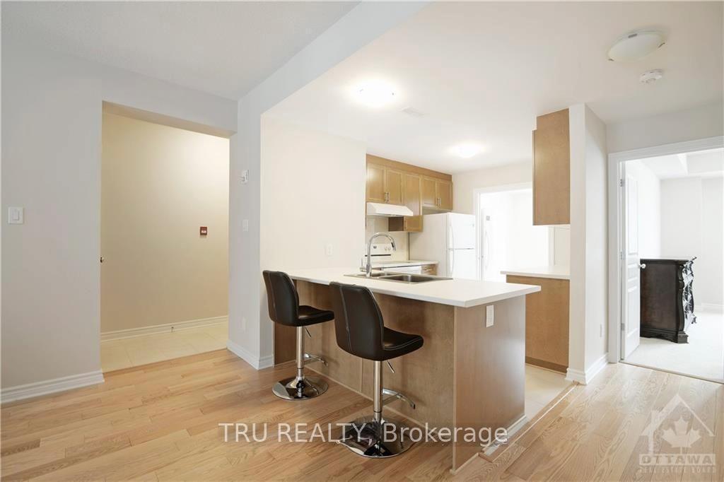 Photo 3 of Unit C, 1020 Beryl Private, Ottawa, Riverside South/Gloucester Glen — HOMEH