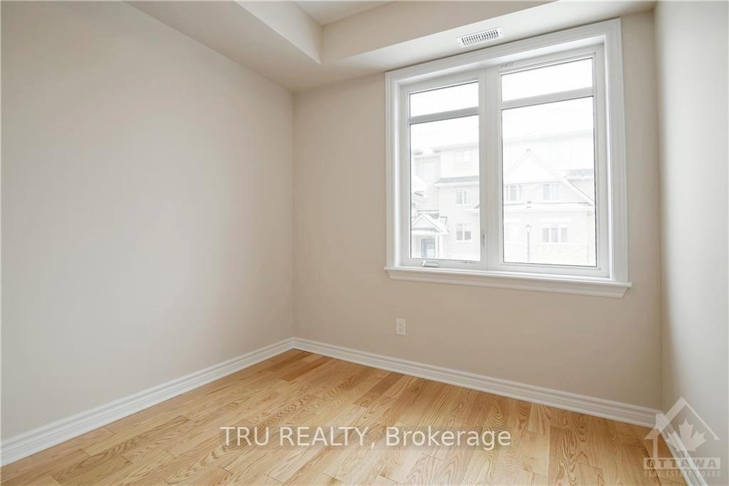 Photo 6 of Unit C, 1020 Beryl Private, Ottawa, Riverside South/Gloucester Glen — HOMEH