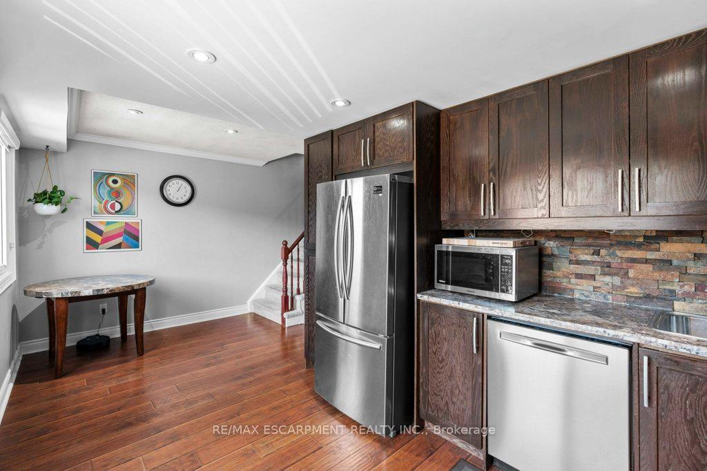 Photo 10 of Unit 19, 29 Heritage Drive, Hamilton, Fruitland — HOMEH