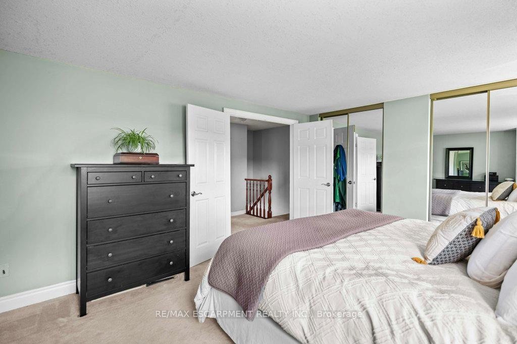 Photo 13 of Unit 19, 29 Heritage Drive, Hamilton, Fruitland — HOMEH