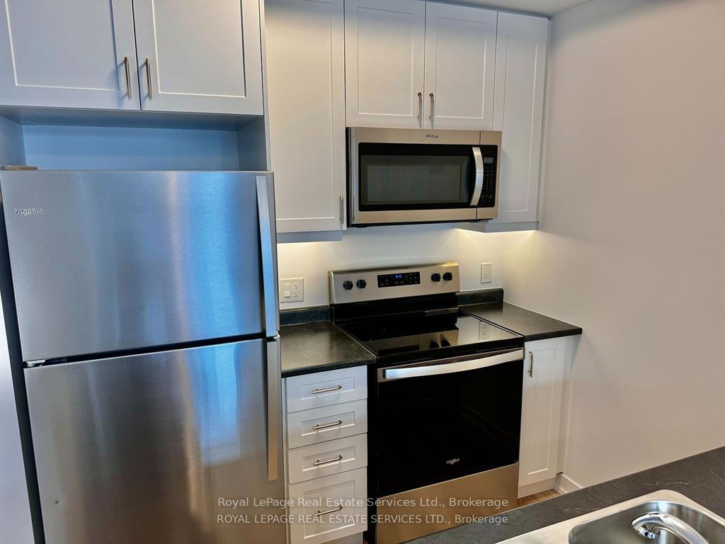 Photo 4 of Unit 1012, 460 Dundas Street E, Hamilton, Waterdown — HOMEH