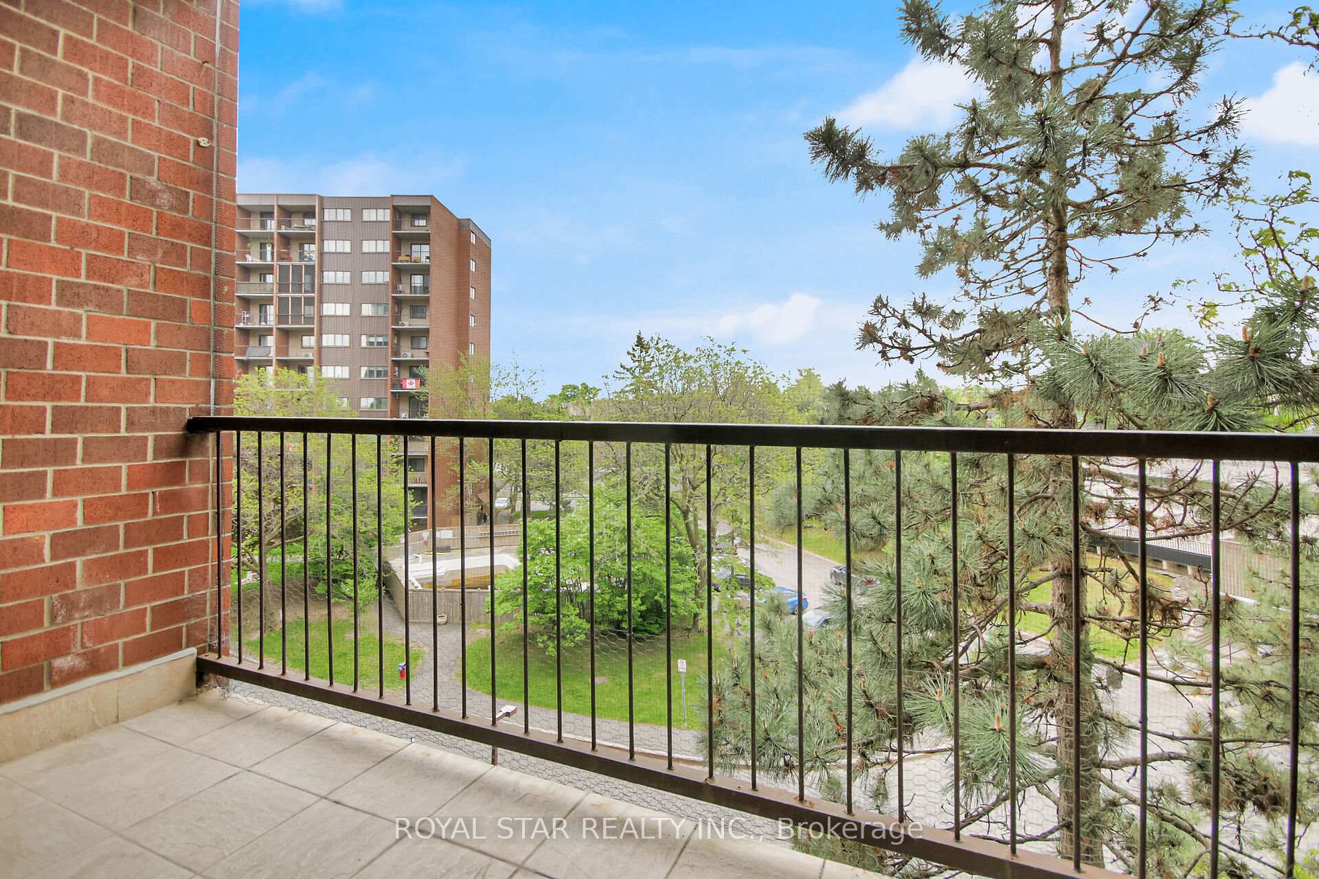 Photo 12 of Unit 207, 2630 Southvale Crescent, Ottawa, Sheffield Glen/Industrial Park — HOMEH