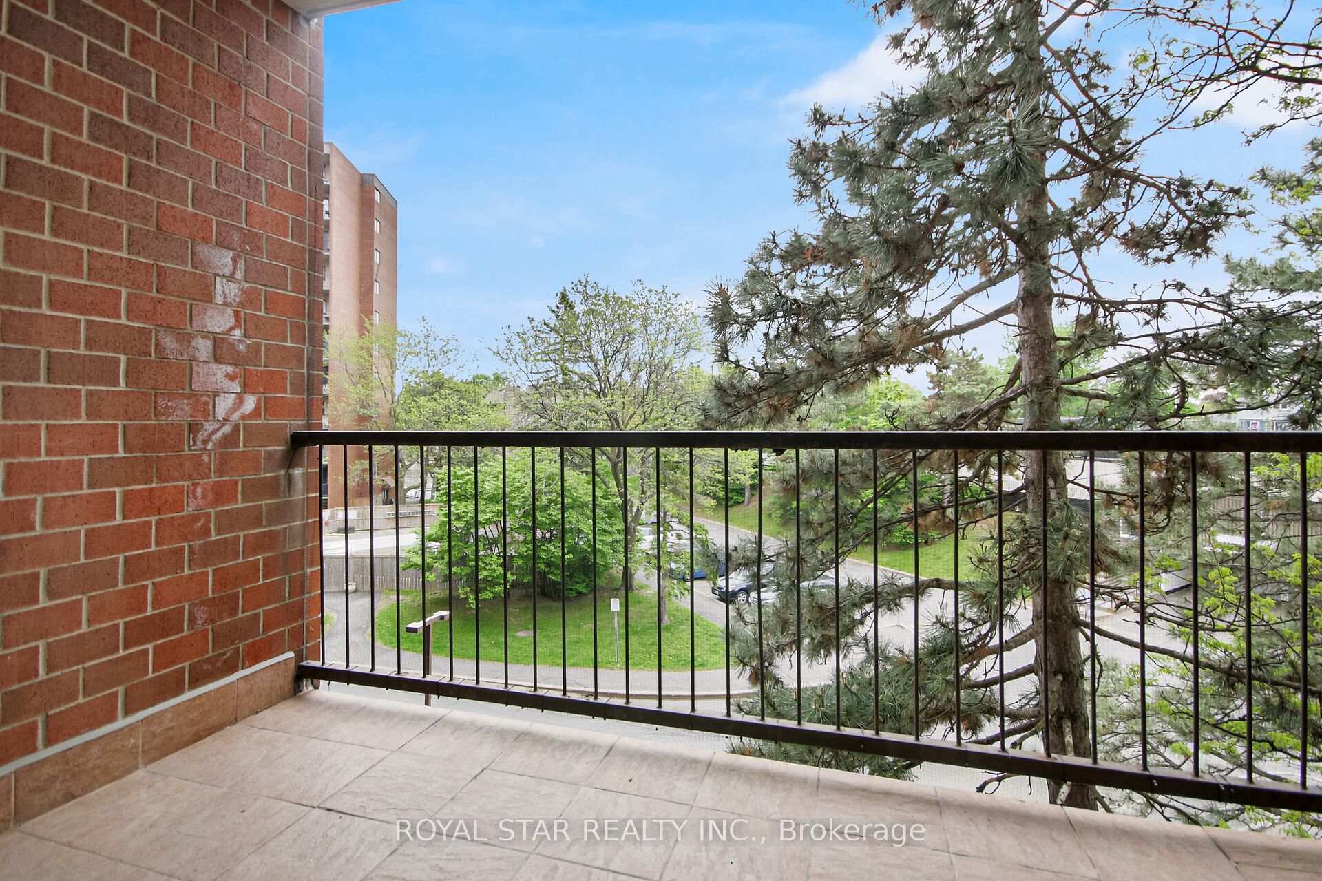 Photo 23 of Unit 207, 2630 Southvale Crescent, Ottawa, Sheffield Glen/Industrial Park — HOMEH