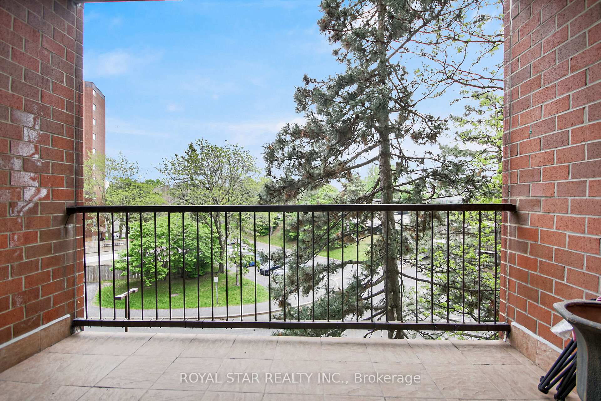 Photo 29 of Unit 207, 2630 Southvale Crescent, Ottawa, Sheffield Glen/Industrial Park — HOMEH