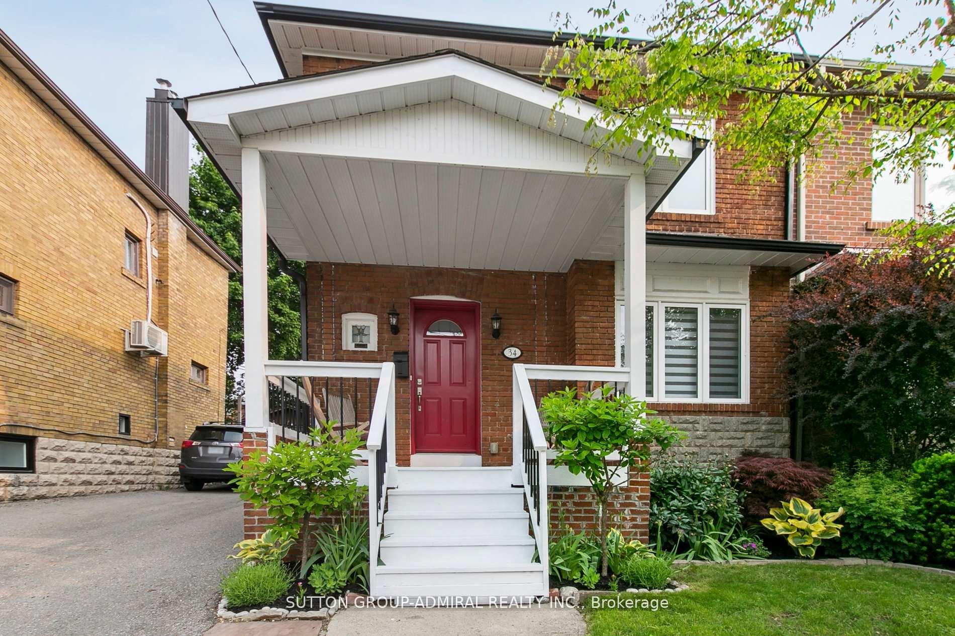 Photo 2 of 34 Elvina Gardens, Toronto, Mount Pleasant East — HOMEH