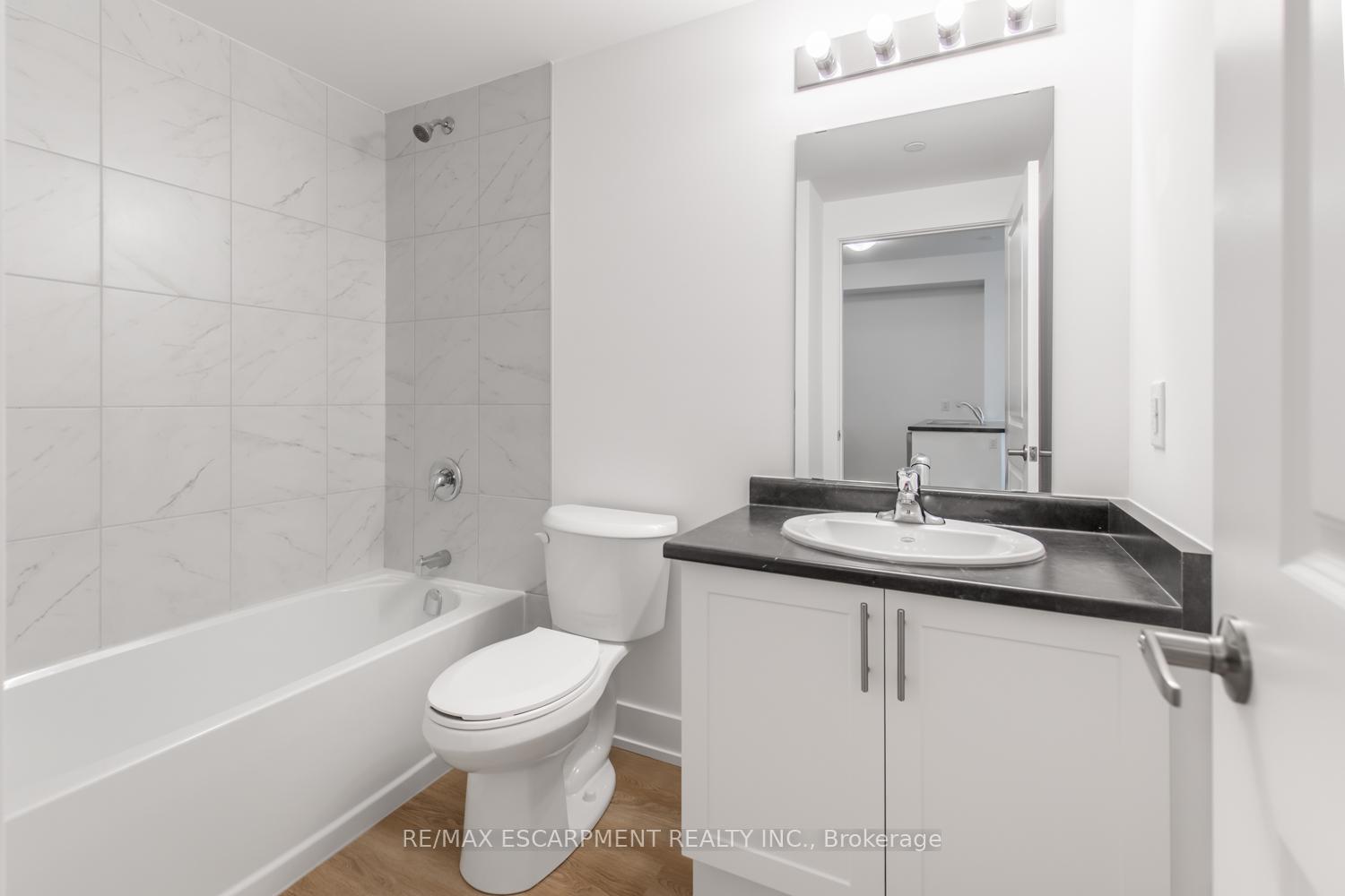 Photo 22 of Unit 424, 470 Dundas Street E, Hamilton, Waterdown — HOMEH