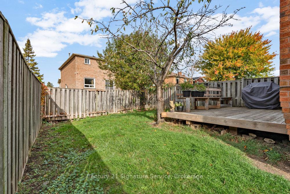 Photo 43 of 80 Dutch Crescent, Brampton, Fletcher's Creek South — HOMEH