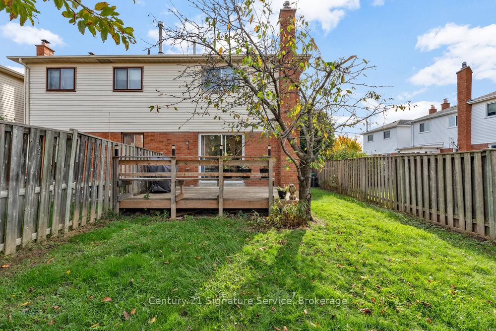Photo 39 of 80 Dutch Crescent, Brampton, Fletcher's Creek South — HOMEH