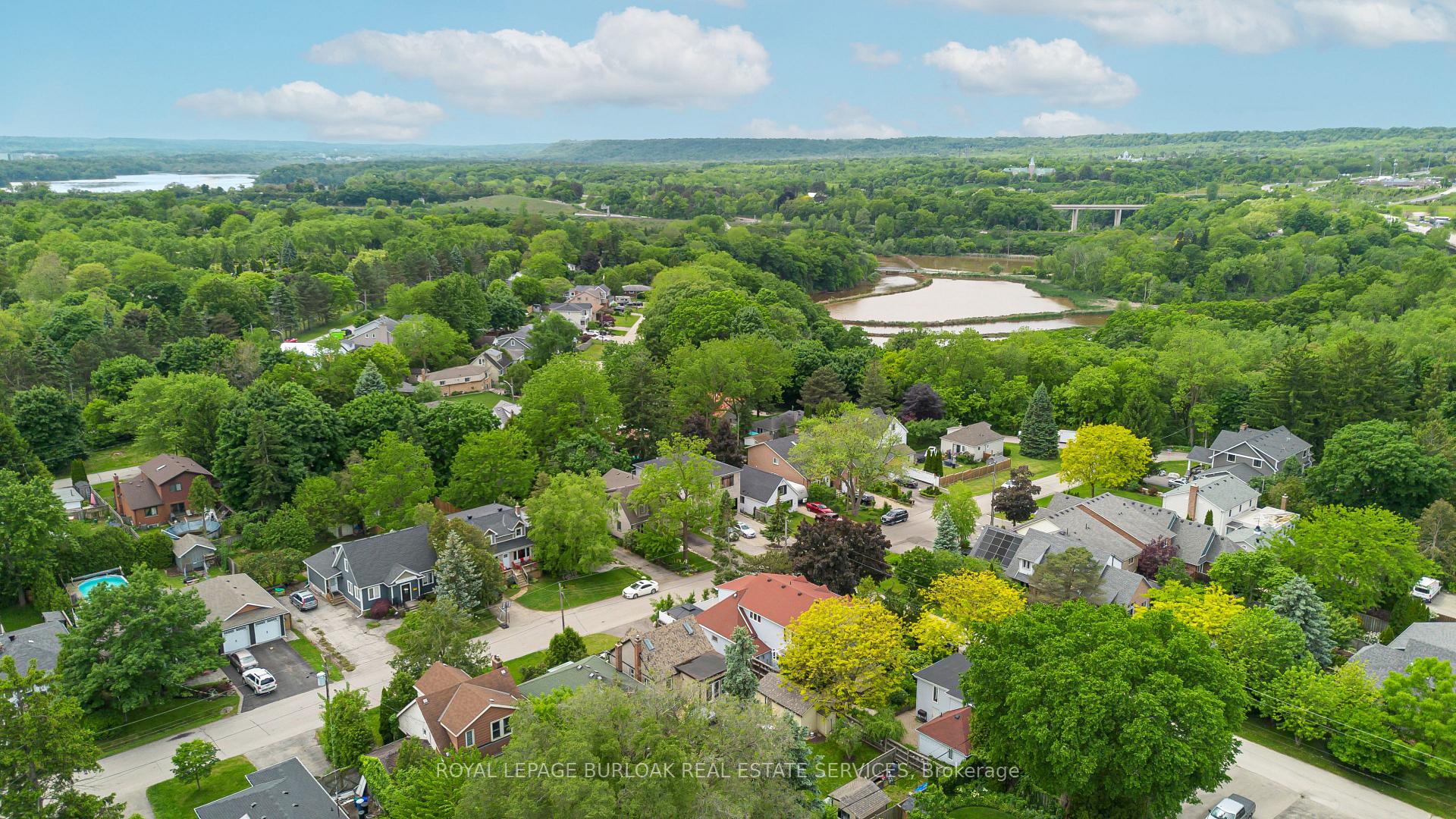 Photo 22 of 1041 Plains View Avenue, Burlington, Bayview — HOMEH