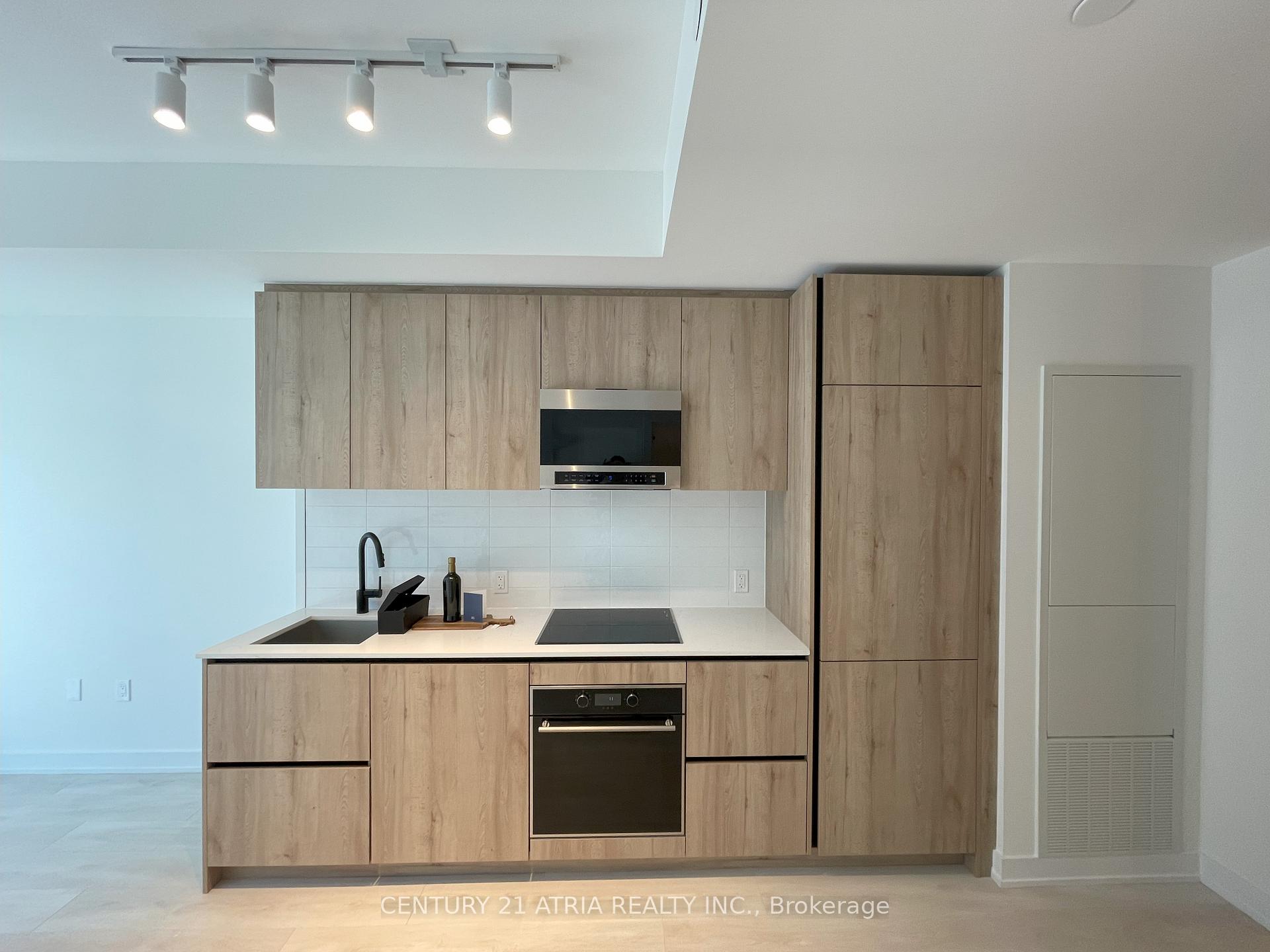 Photo 1 of Unit 3401, 117 Broadway Avenue, Toronto, Mount Pleasant West — HOMEH