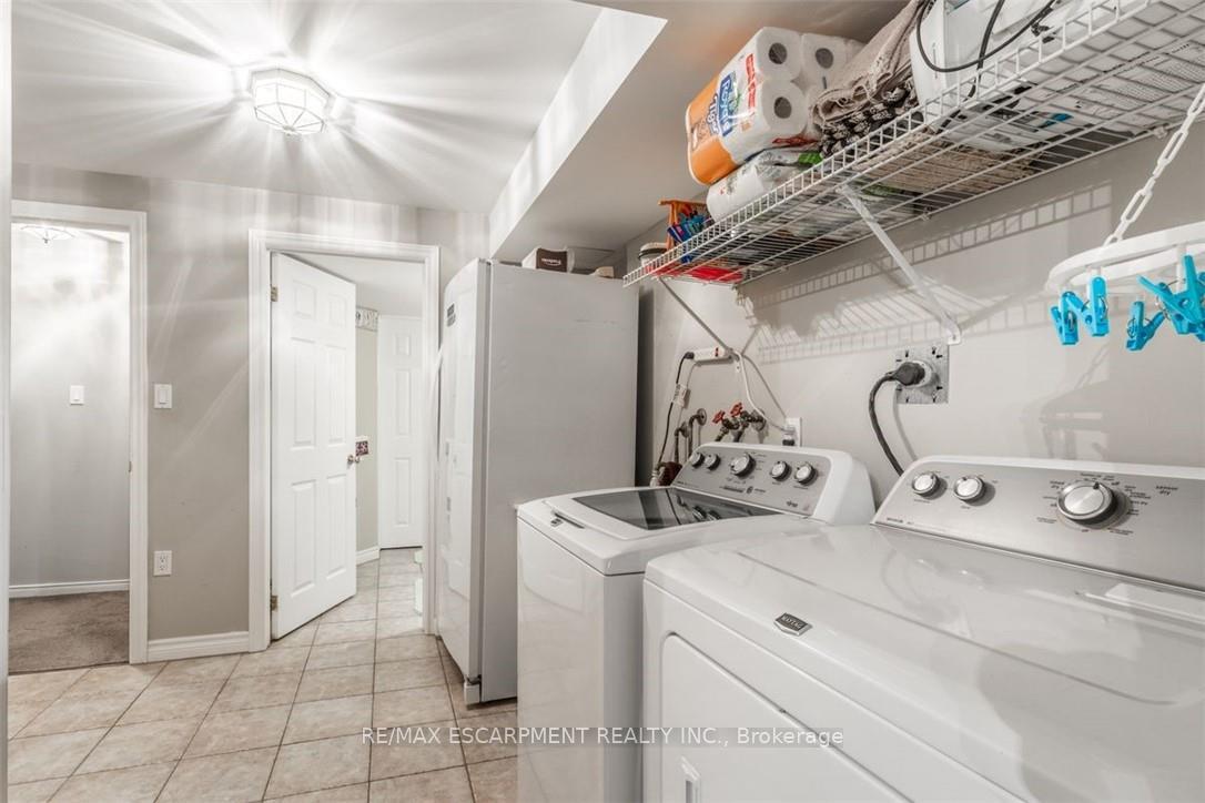 Photo 9 of Unit 11, 75 Ryans Way, Hamilton, Waterdown — HOMEH