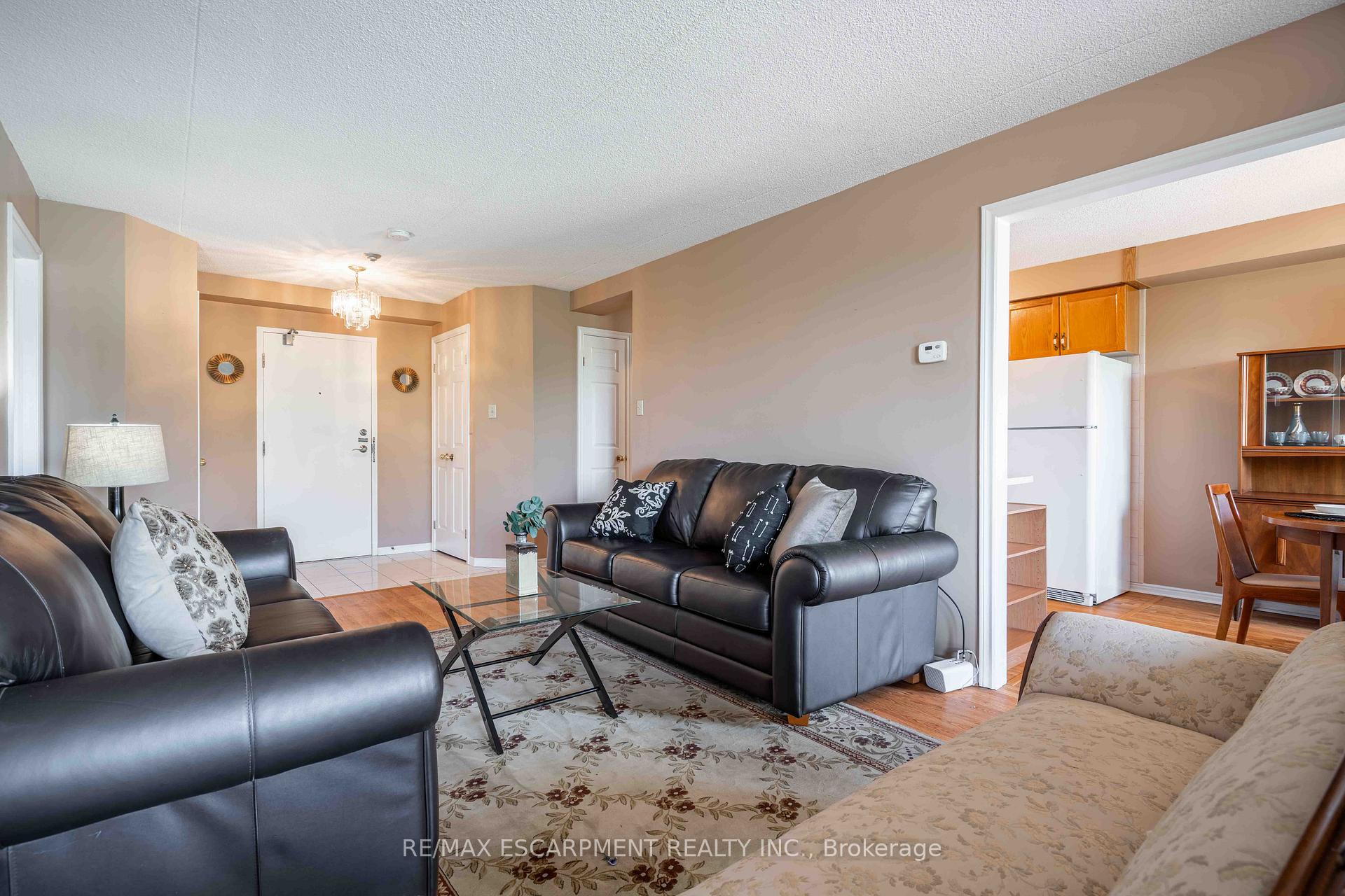 Photo 33 of Unit 216, 416 Limeridge Road E, Hamilton, Bruleville — HOMEH