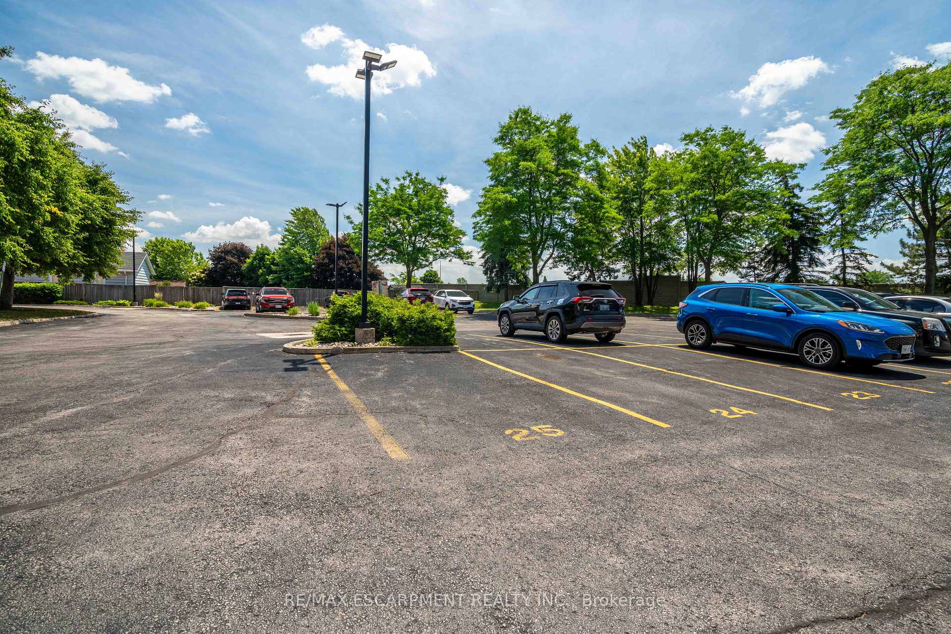 Photo 15 of Unit 216, 416 Limeridge Road E, Hamilton, Bruleville — HOMEH