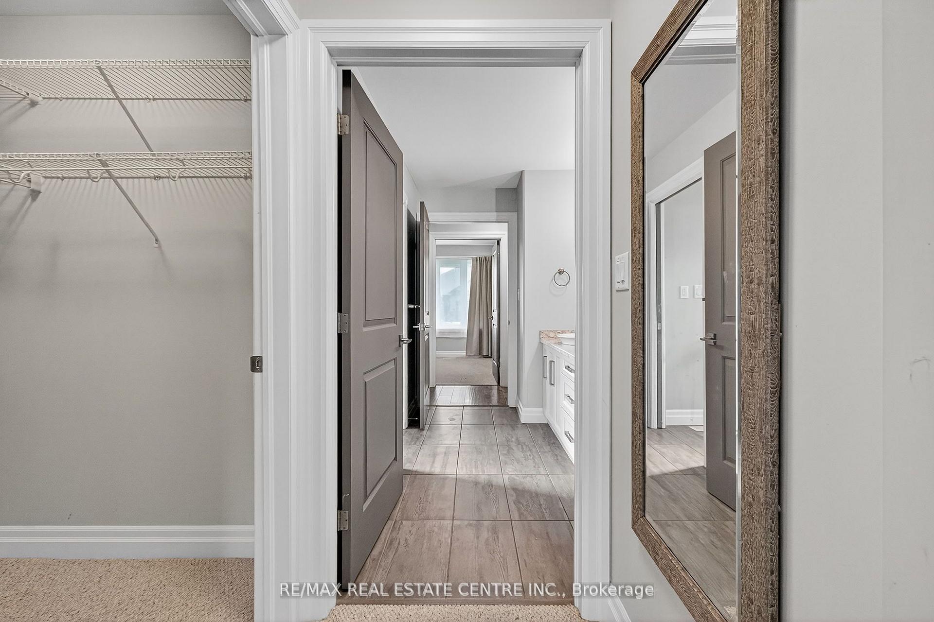 Photo 16 of 520 Molinari Street, Sarnia — HOMEH