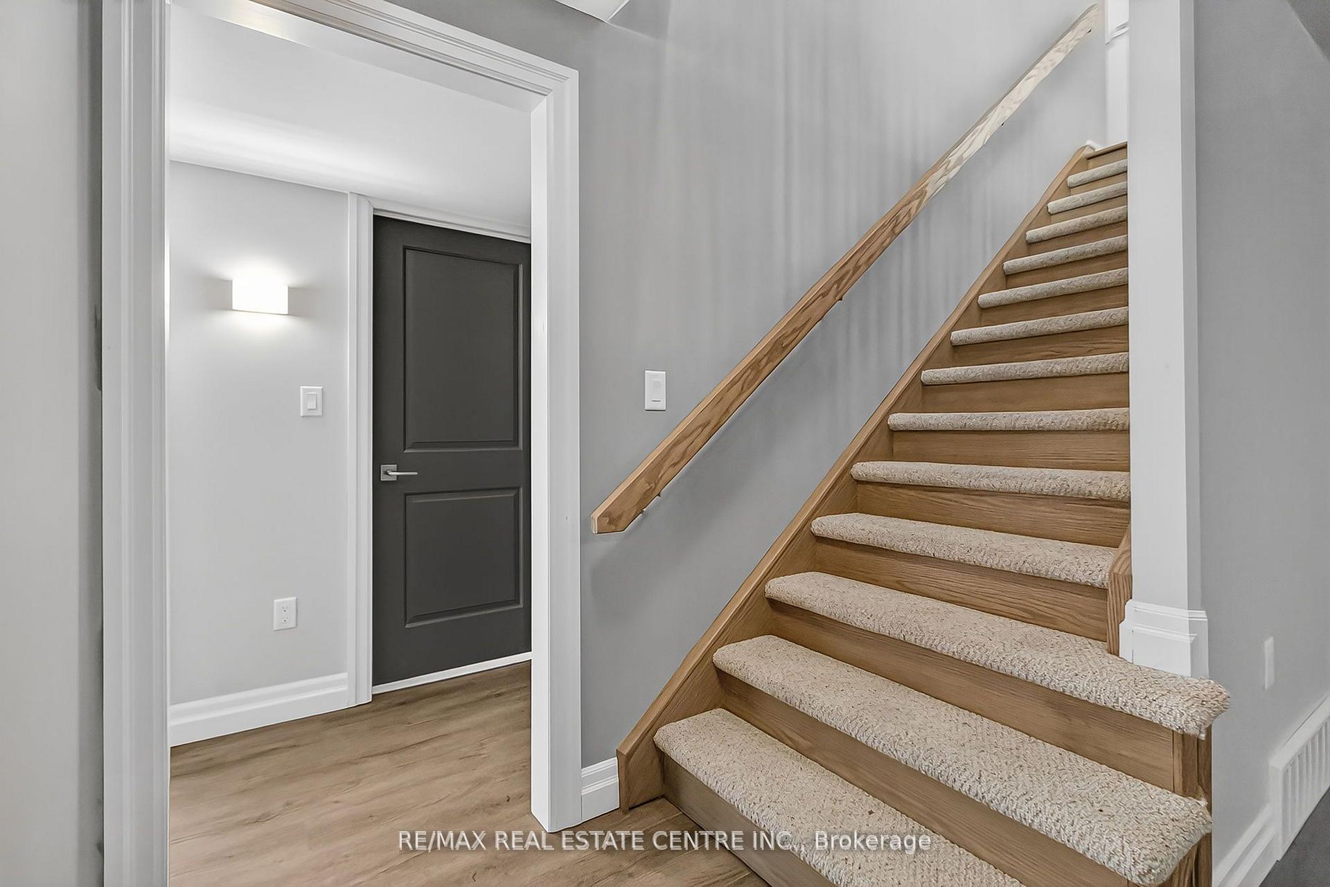 Photo 19 of 520 Molinari Street, Sarnia — HOMEH