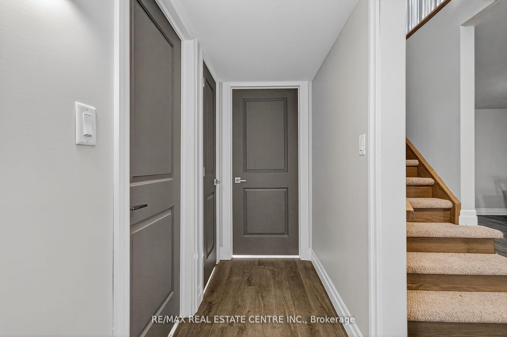 Photo 12 of 520 Molinari Street, Sarnia — HOMEH