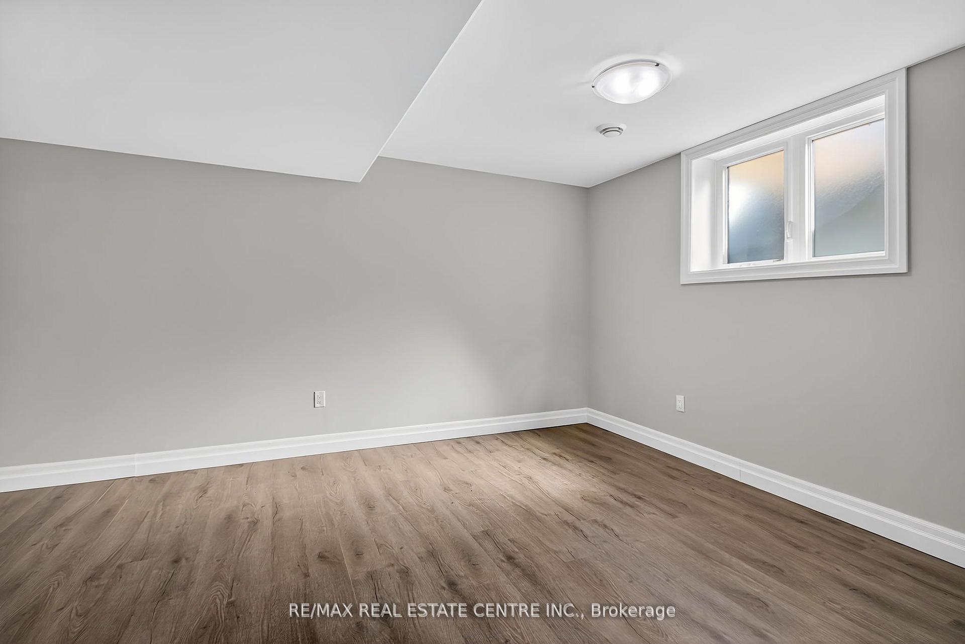 Photo 24 of 520 Molinari Street, Sarnia — HOMEH