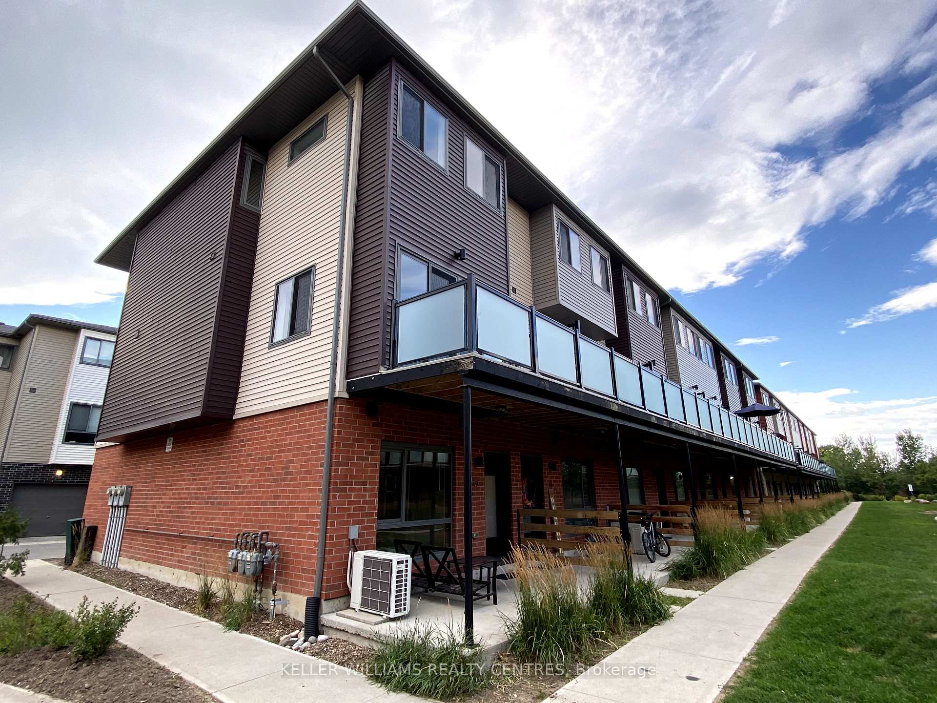 Photo 1 of 49-369 Essa Road, Barrie, Holly — HOMEH
