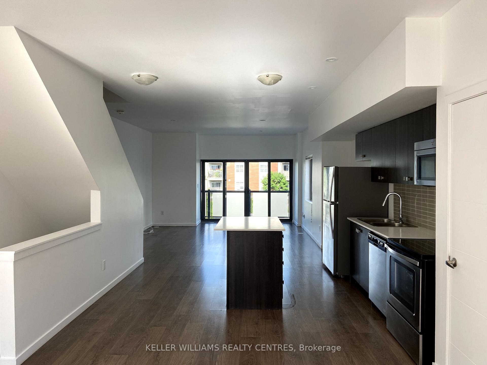 Photo 6 of 49-369 Essa Road, Barrie, Holly — HOMEH