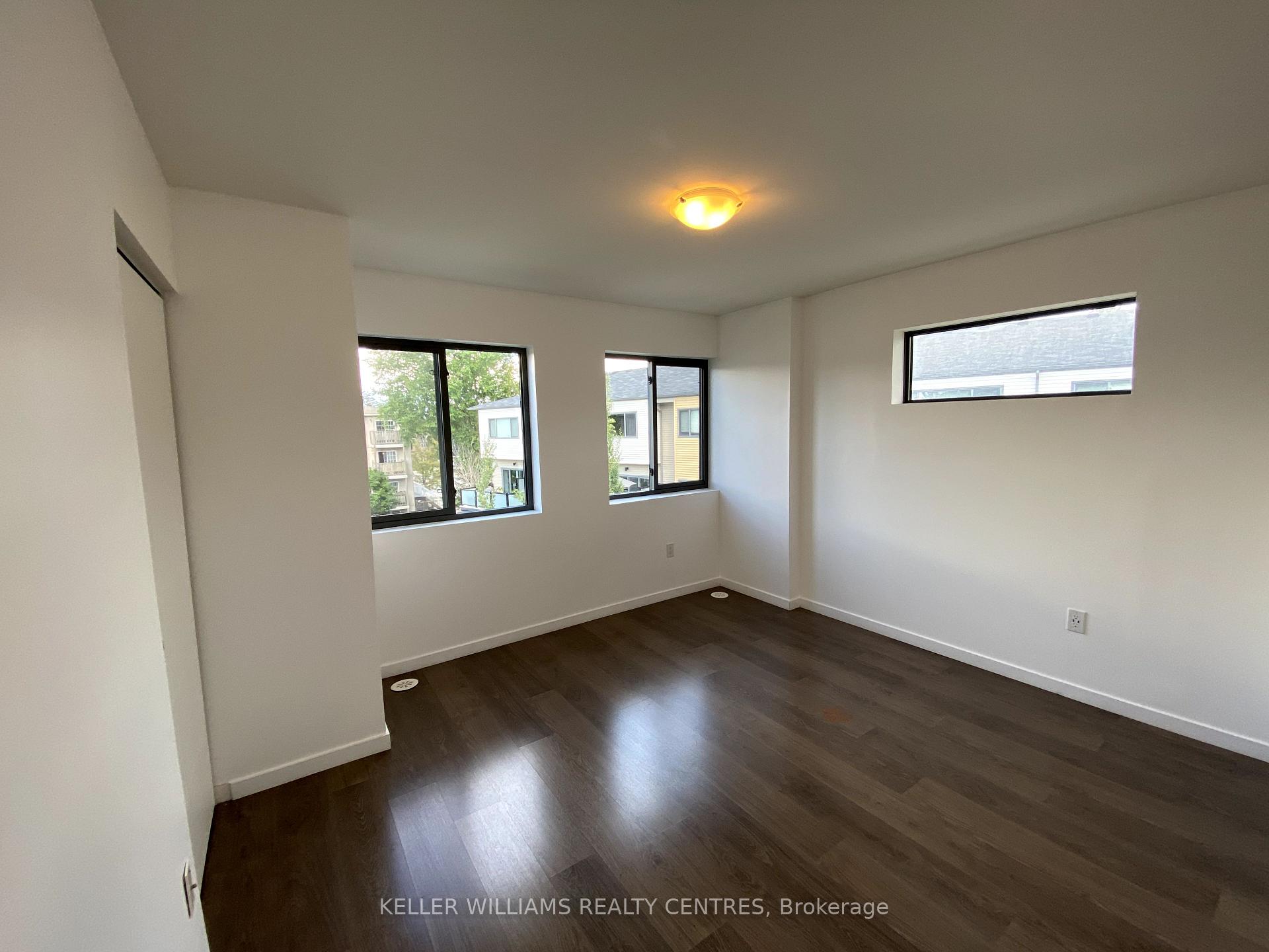 Photo 13 of 49-369 Essa Road, Barrie, Holly — HOMEH