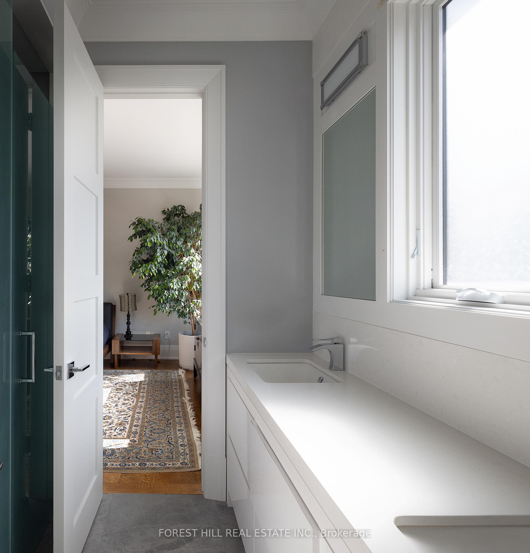Photo 38 of 60 Strathearn Road, Toronto, Humewood-Cedarvale — HOMEH