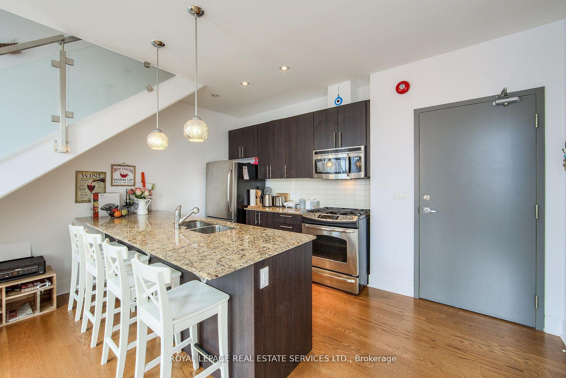 Photo 9 of Unit 203, 323 Kingston Road S, Toronto, The Beaches — HOMEH