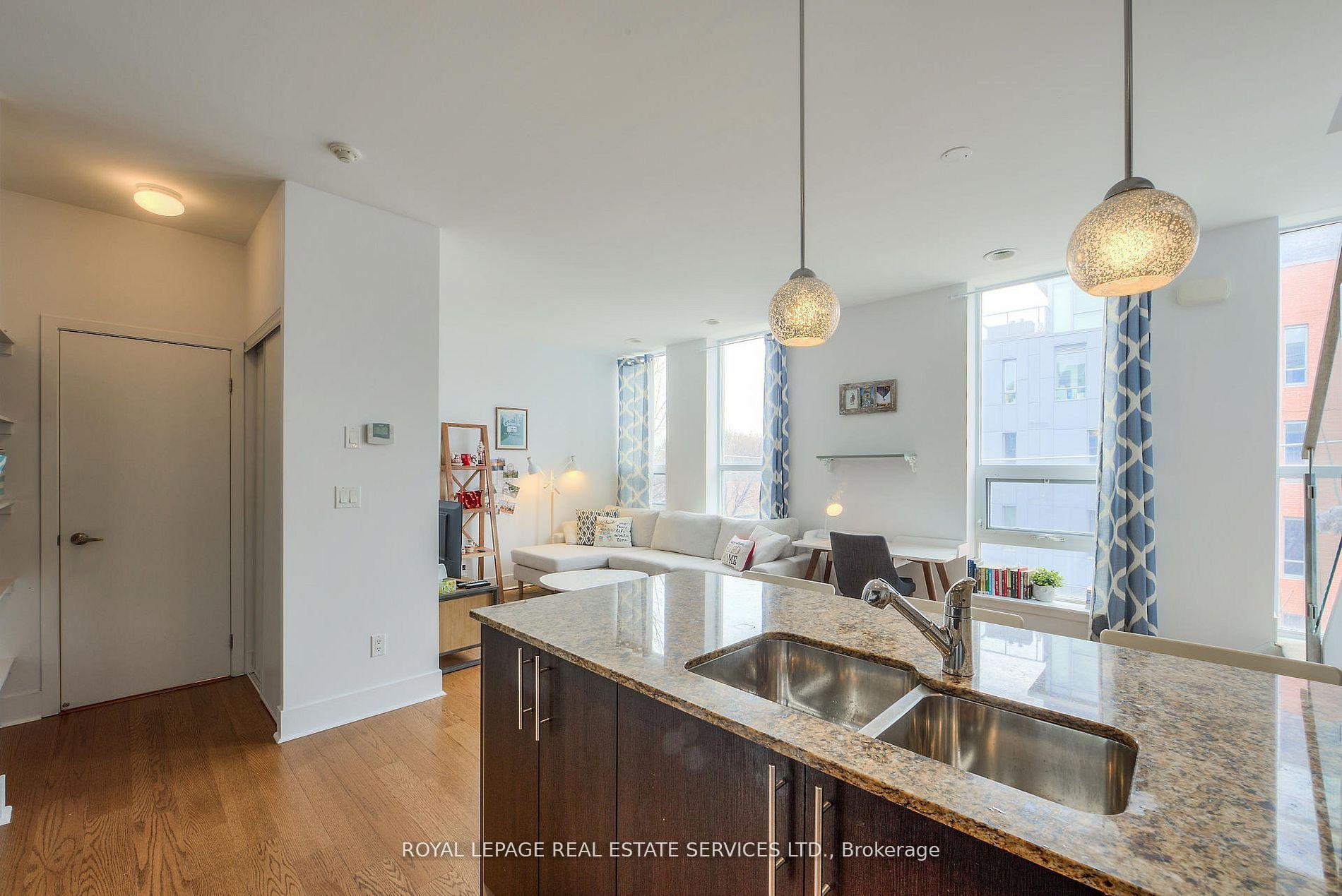 Photo 7 of Unit 203, 323 Kingston Road S, Toronto, The Beaches — HOMEH