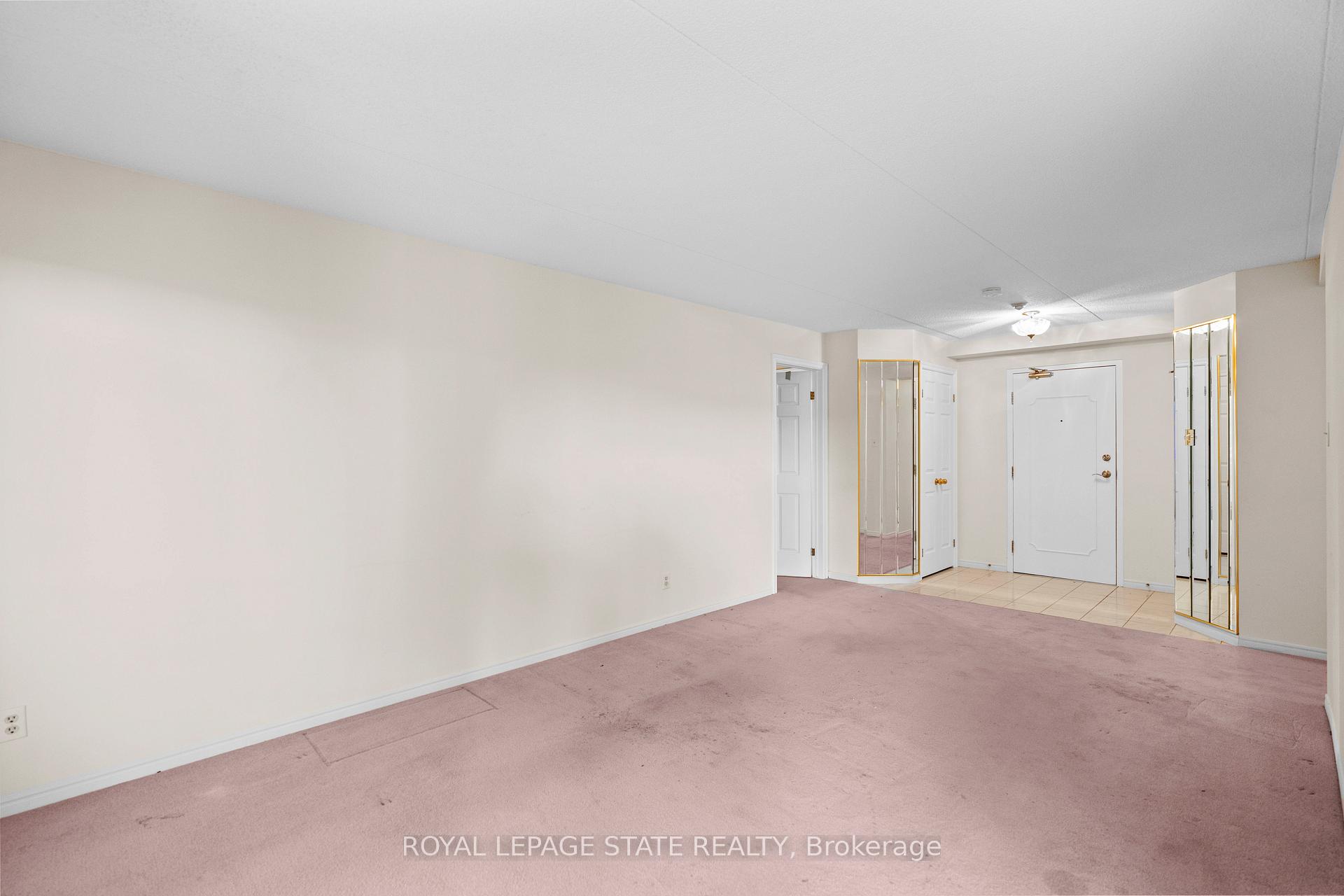 Photo 18 of Unit 203, 416 Limeridge Road E, Hamilton, Bruleville — HOMEH
