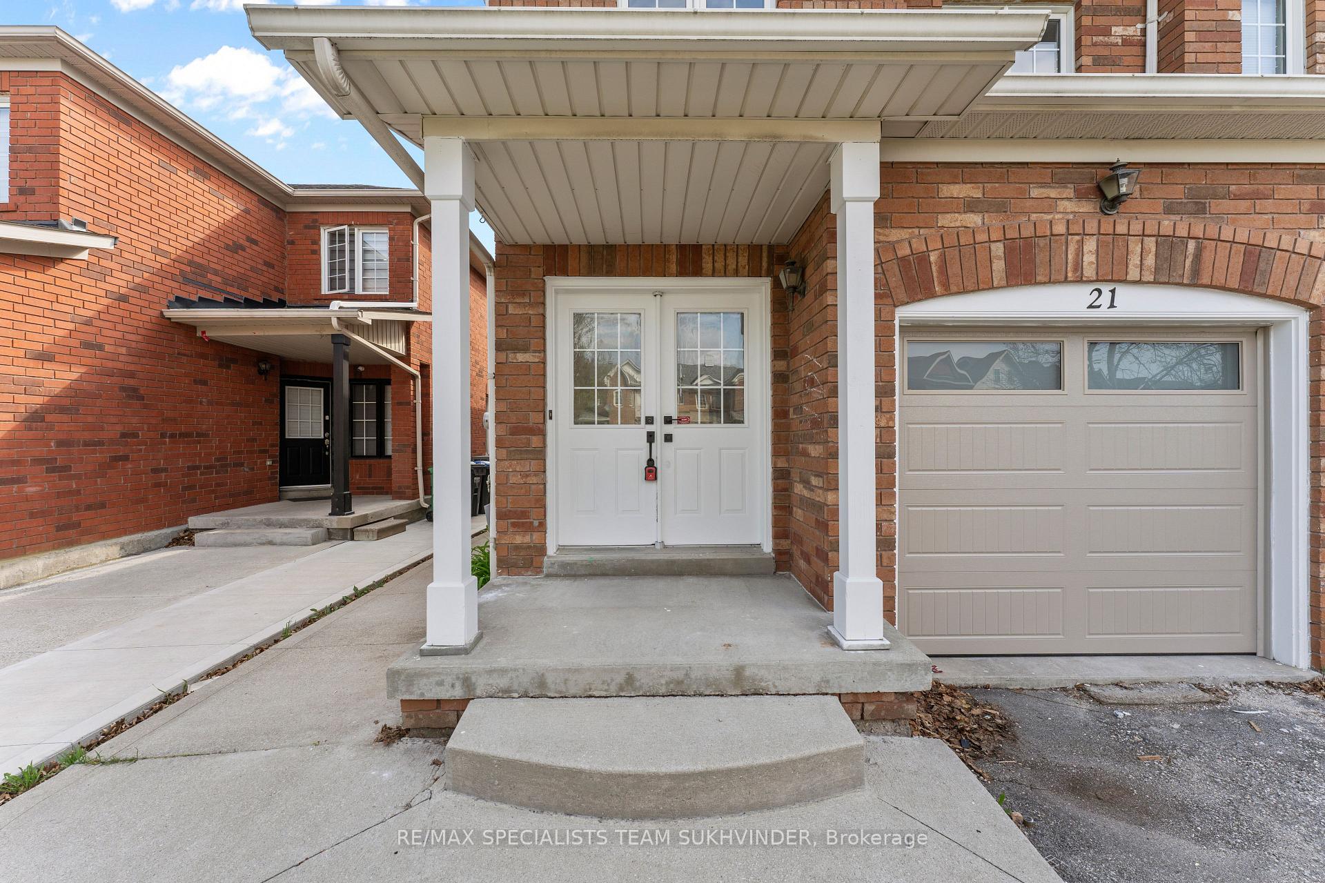 Photo 19 of 21 Thunderbird Trail, Brampton, Sandringham-Wellington — HOMEH
