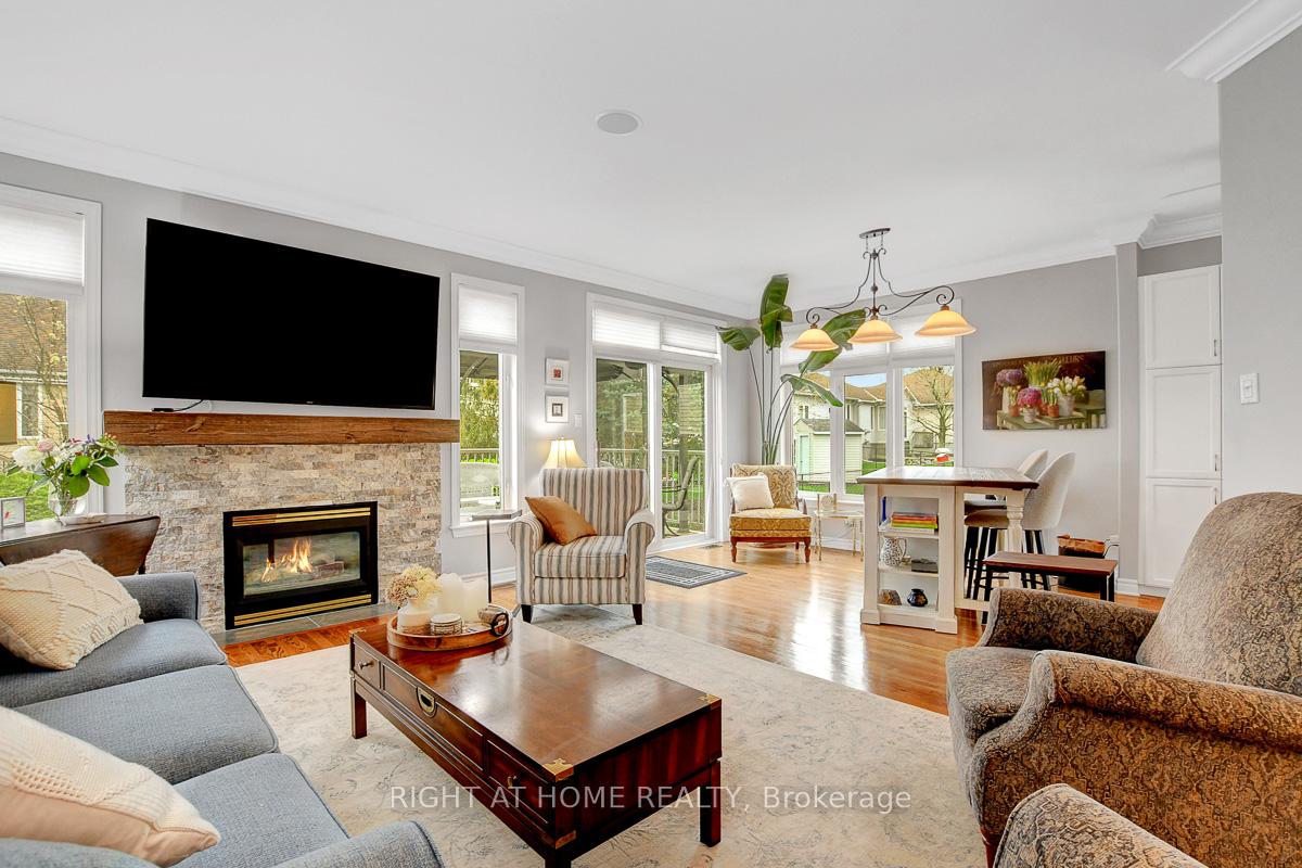 Photo 6 of 11 Sable Run Drive, Ottawa, Stittsville (Central) — HOMEH