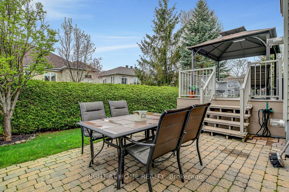 Photo 36 of 11 Sable Run Drive, Ottawa, Stittsville (Central) — HOMEH