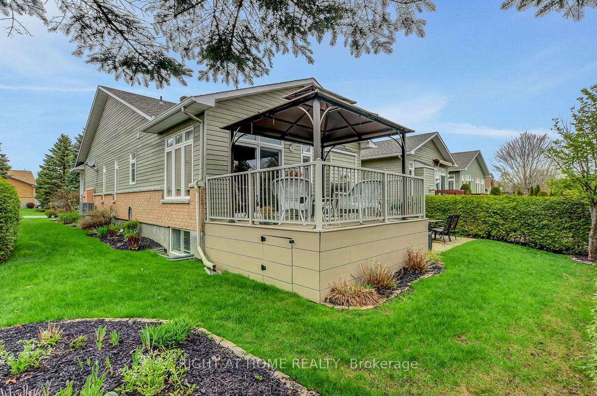 Photo 37 of 11 Sable Run Drive, Ottawa, Stittsville (Central) — HOMEH