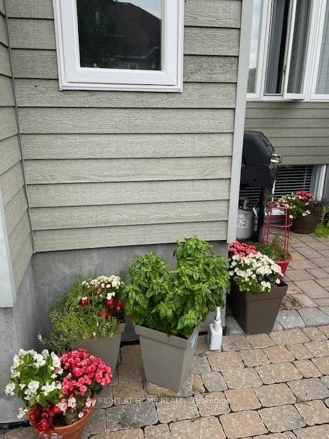 Photo 42 of 11 Sable Run Drive, Ottawa, Stittsville (Central) — HOMEH